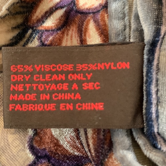 Genuine DANIER SCARF - Picture 4 of 6